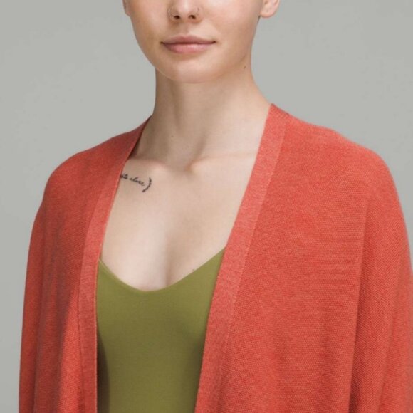 Lululemon NWOT Merino Wool Short Sleeve Wrap Heathered Red Rock - Picture 4 of 12